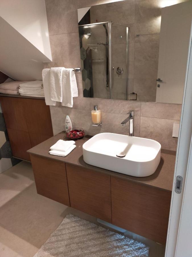 Sweet Dream Deluxe Apartment Sirmione Dış mekan fotoğraf