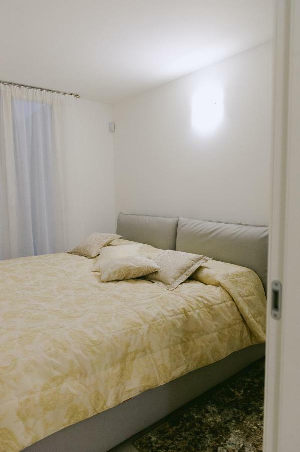 Sweet Dream Deluxe Apartment Sirmione Dış mekan fotoğraf