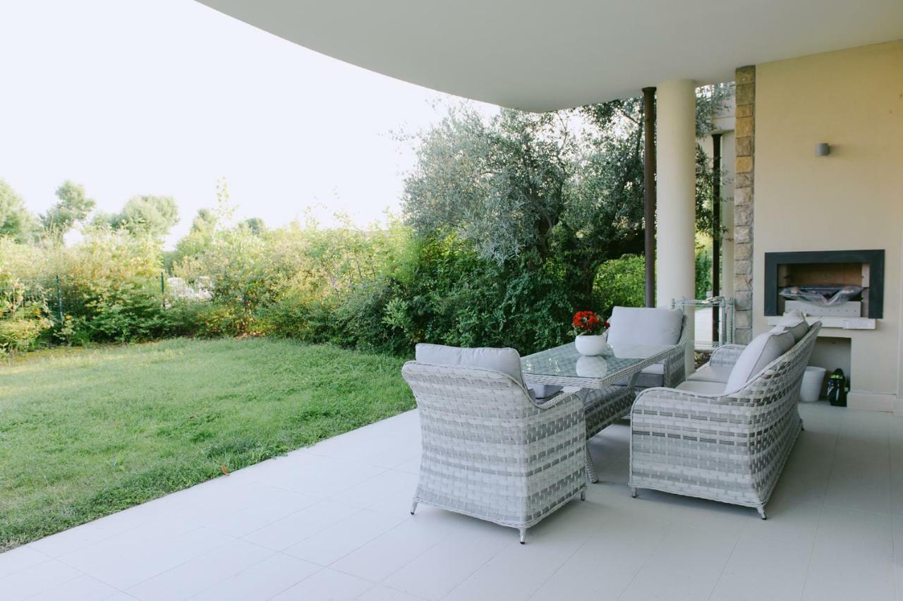 Sweet Dream Deluxe Apartment Sirmione Dış mekan fotoğraf