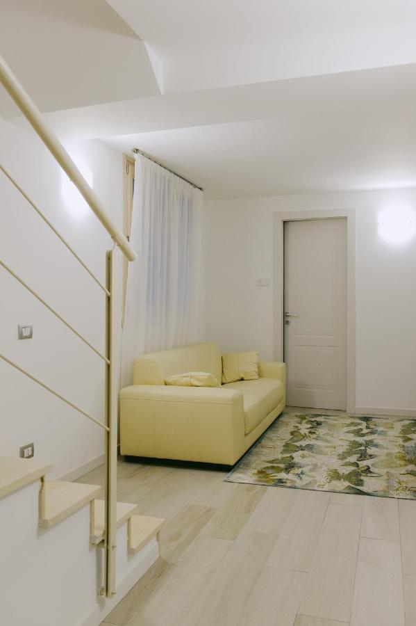 Sweet Dream Deluxe Apartment Sirmione Dış mekan fotoğraf